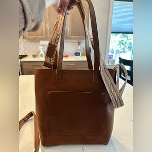 Portland Leather Crossbody Tote